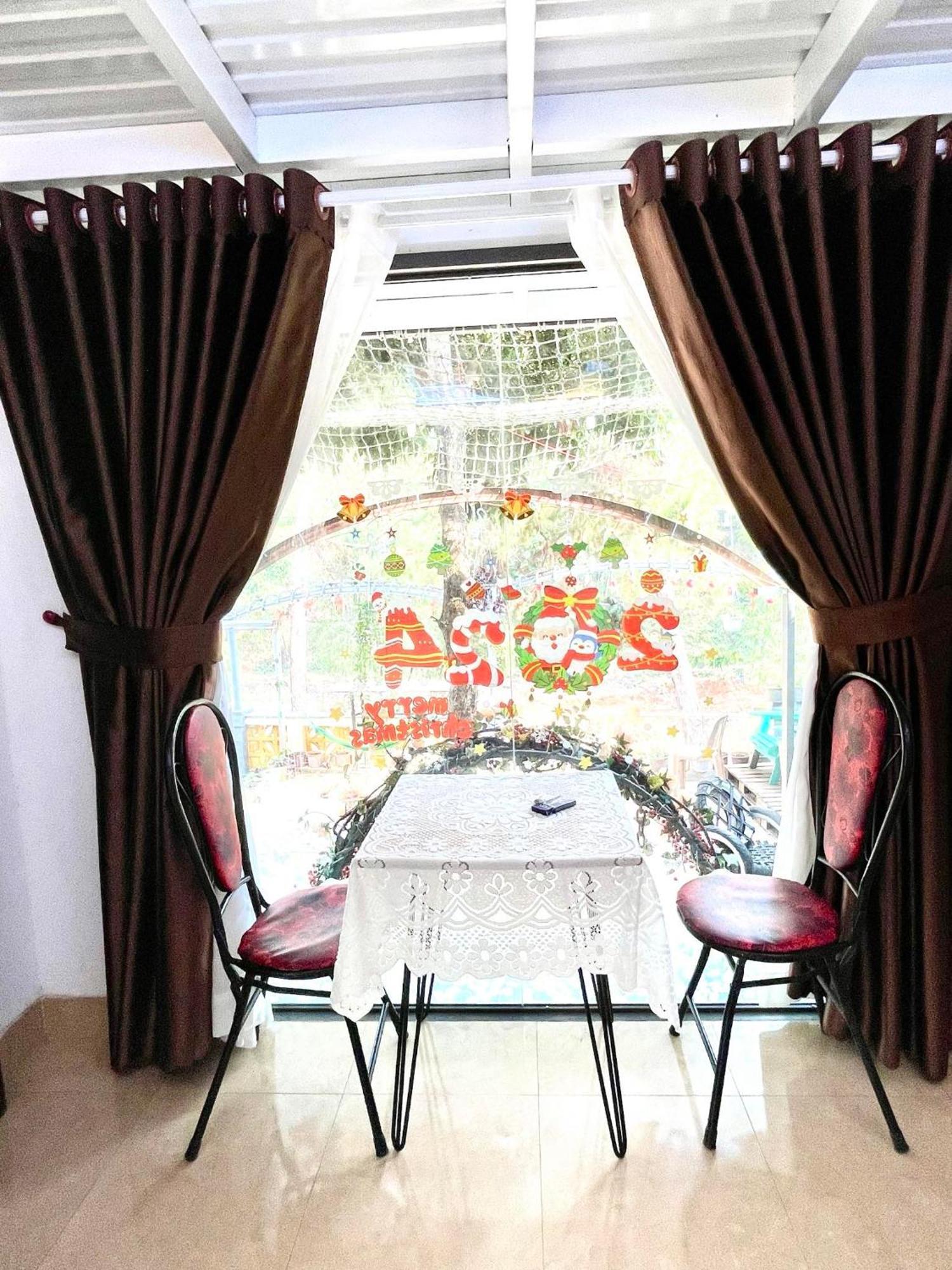 Lake View Homestay Плейку Экстерьер фото