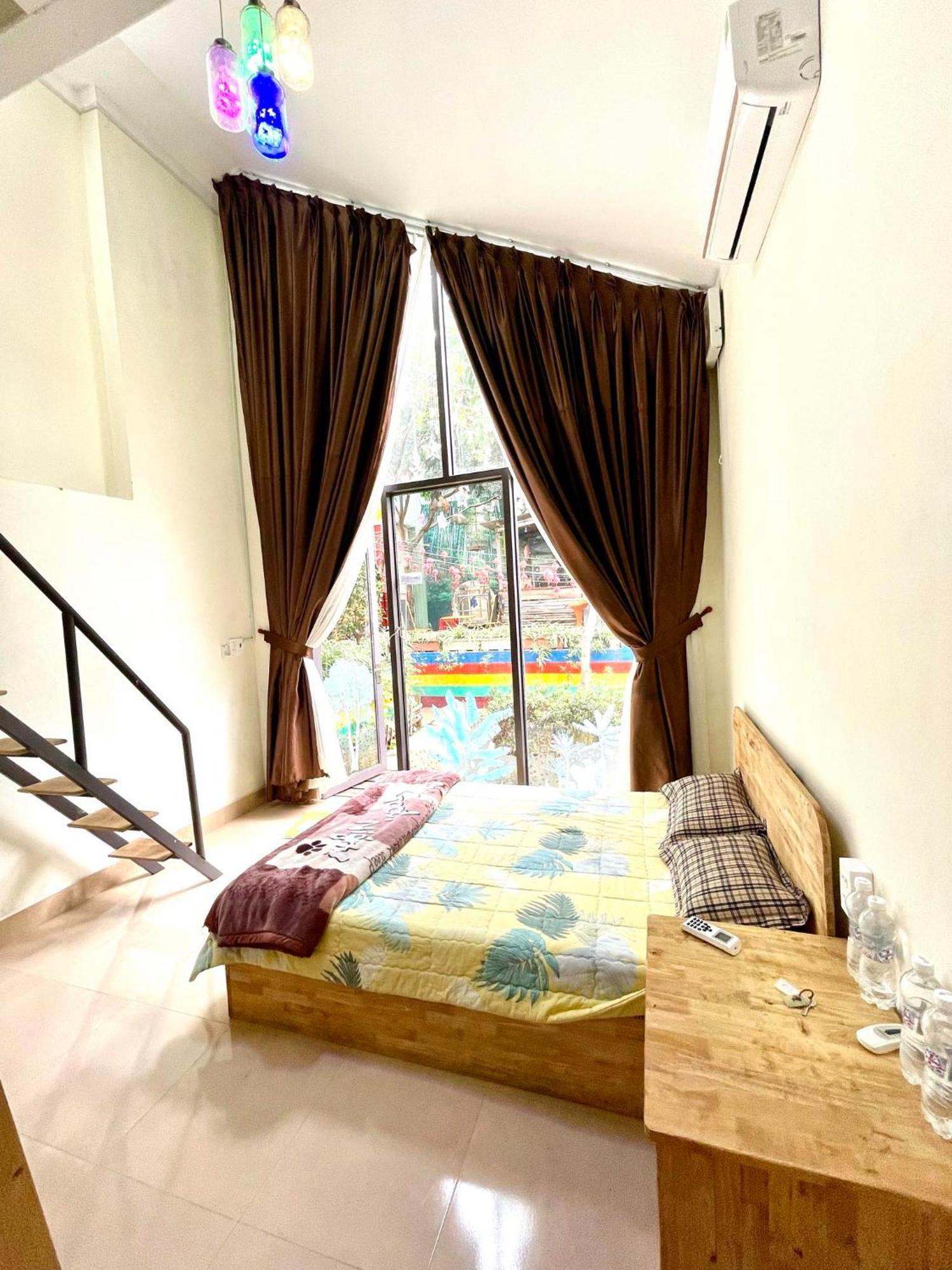 Lake View Homestay Плейку Экстерьер фото