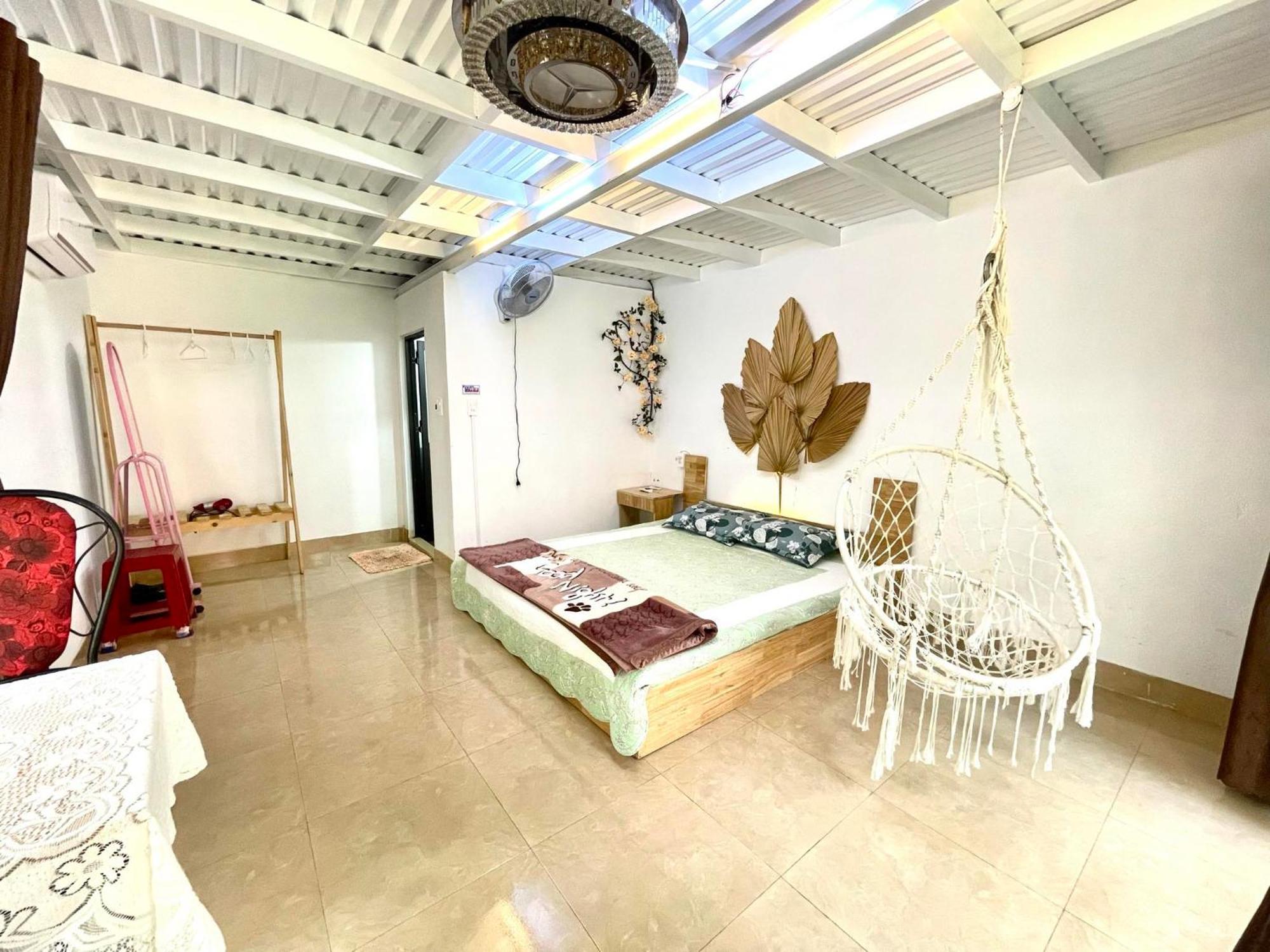 Lake View Homestay Плейку Экстерьер фото